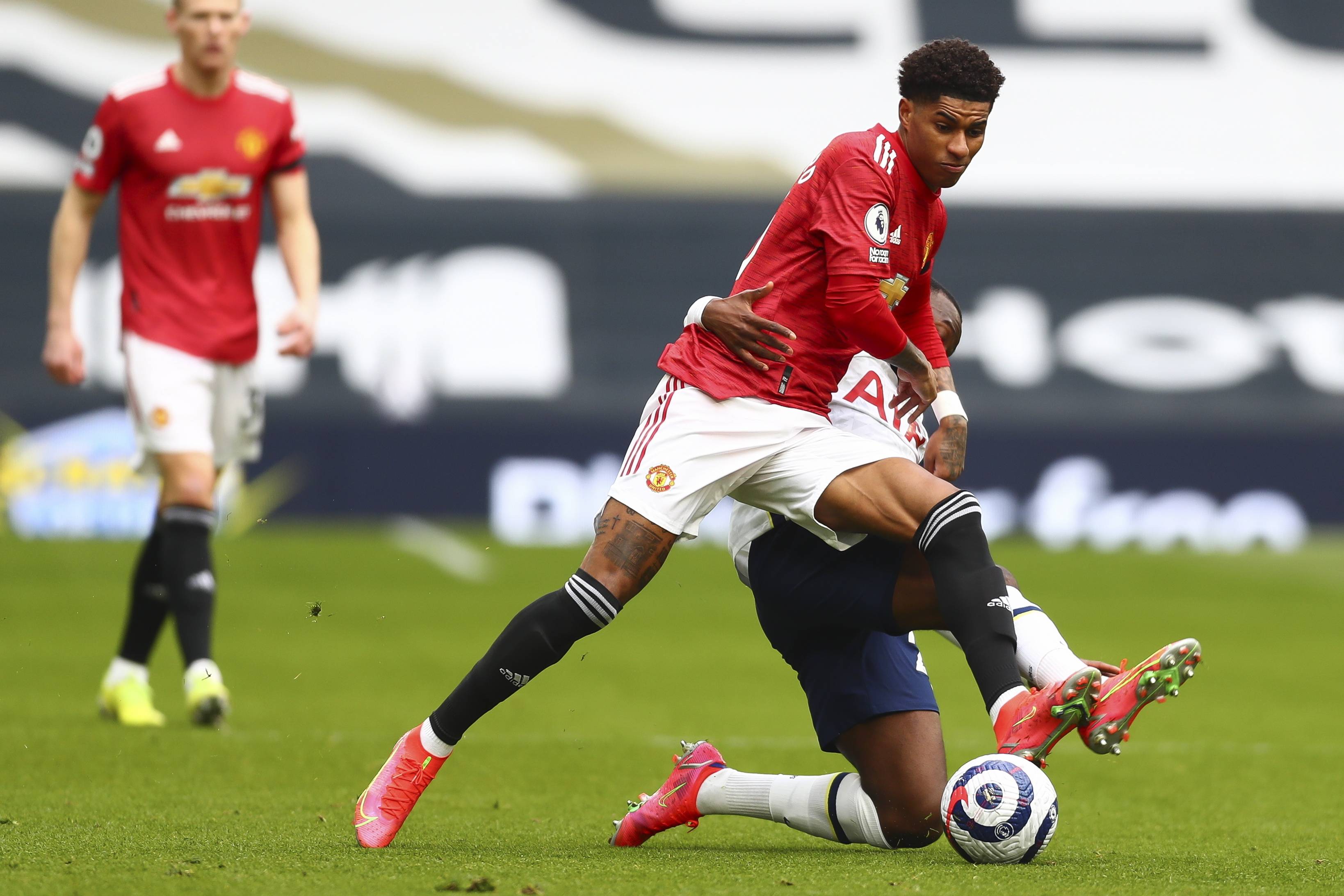 无畏精神的 无畏精神的