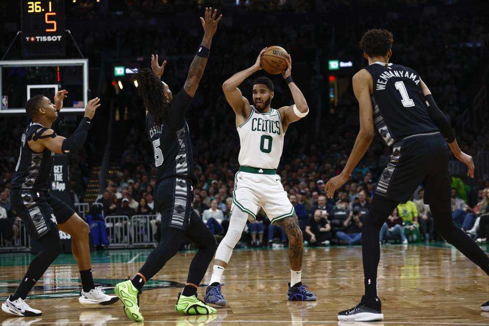 现出了强大 现出了强大